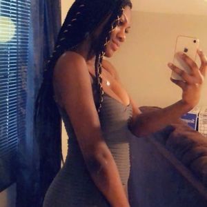 Meet your Posher, Adrian